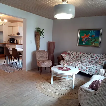 Kinderfreundlich Am Dorflaedchen *